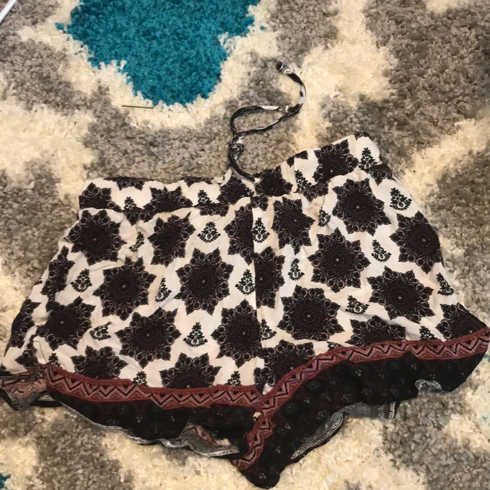Charlotte Russe XS pattern shorts